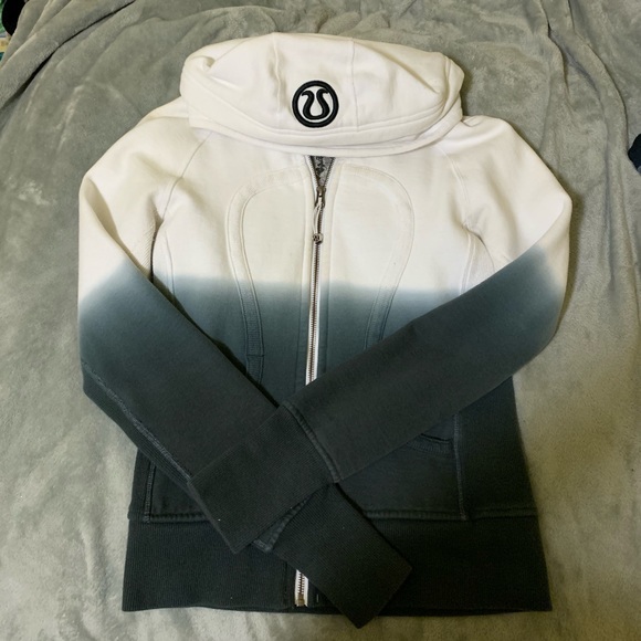 lululemon athletica Tops - Lululemon Ombré Scuba Zipup